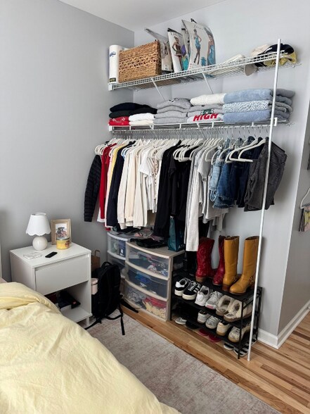 Building Photo - 3805 Regent Ave