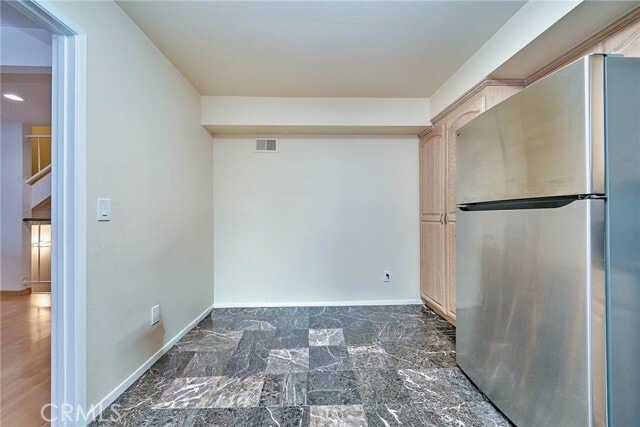 Building Photo - 28114 Ridgepoint Ct