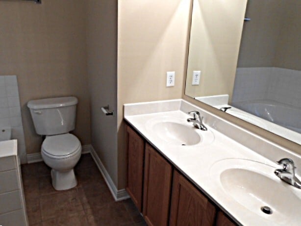 Building Photo - 7101 Winterbek Ave