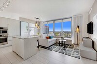 Building Photo - 2721 Hallandale Beach Blvd