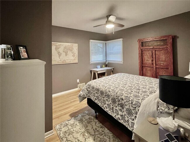 Building Photo - 17620 8th Ave N