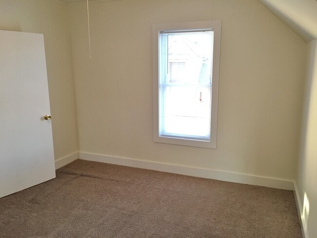 Building Photo - 239 Turner St