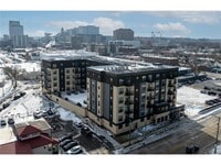 Building Photo - 28 7th St NE