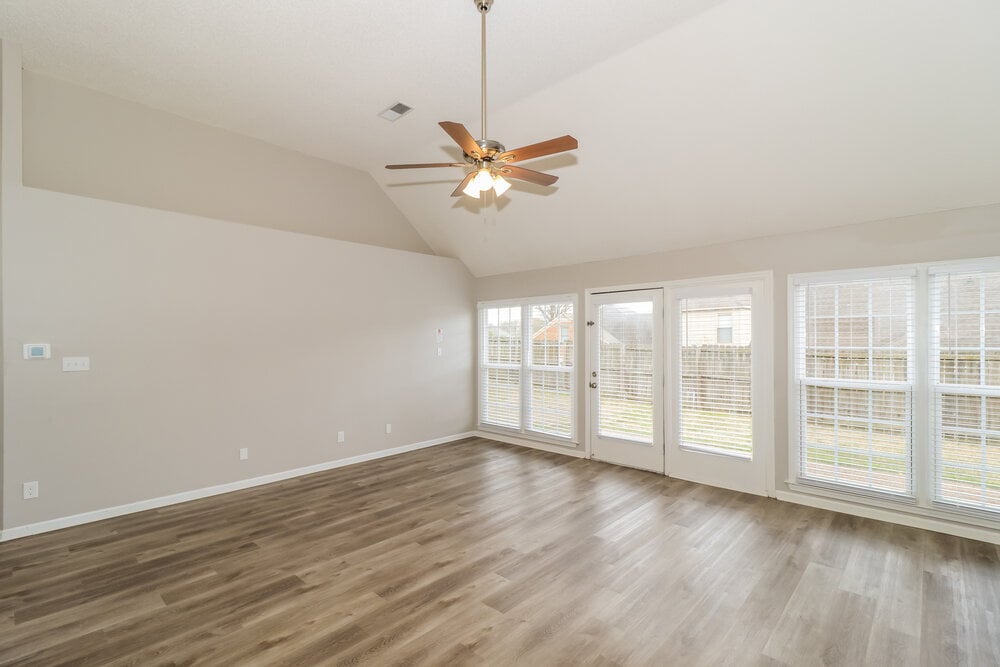 Building Photo - 9339 Chimneyrock Blvd.