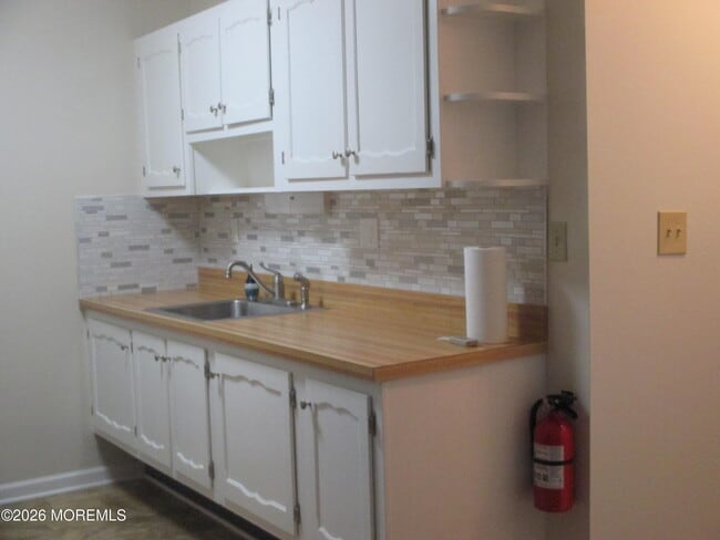 Building Photo - 433D Picardy Ct
