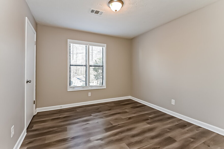 Building Photo - 80 Hartley Way