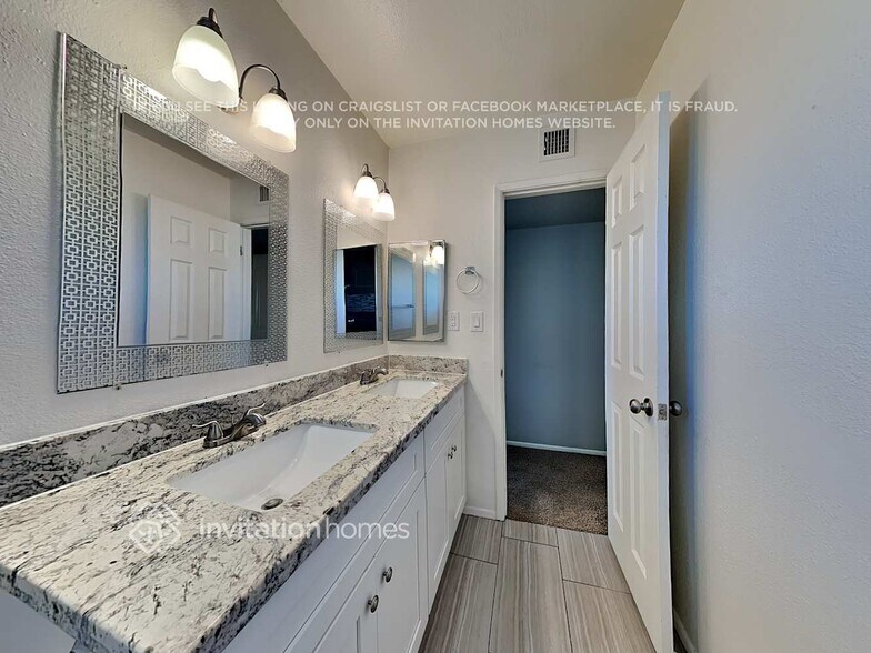 Building Photo - 2130 E Concorda Dr