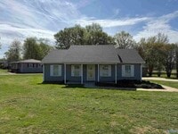 Building Photo - 30222 Fort Hampton St