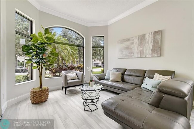 Building Photo - 6041 SW 195th Ave