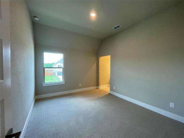 Building Photo - 1600 Santa Fe Ln