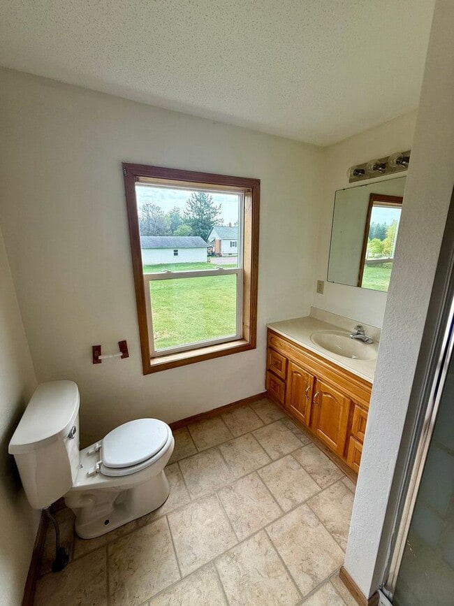 Building Photo - 3 Bed 2 Bath Single Family Home in Elcho