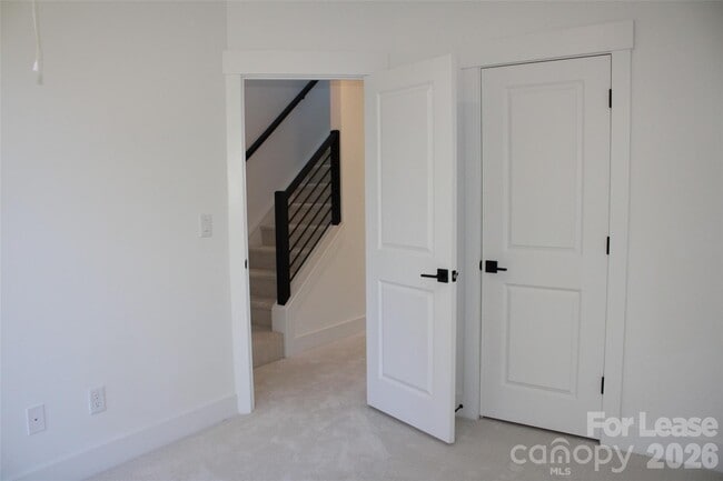 Building Photo - 1340 Hamilton St