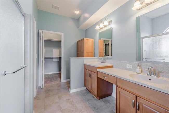Building Photo - 405 Fern Gulley Dr