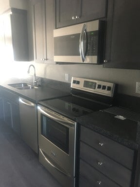 Building Photo - Beautiful newly constructed townhomes in E...