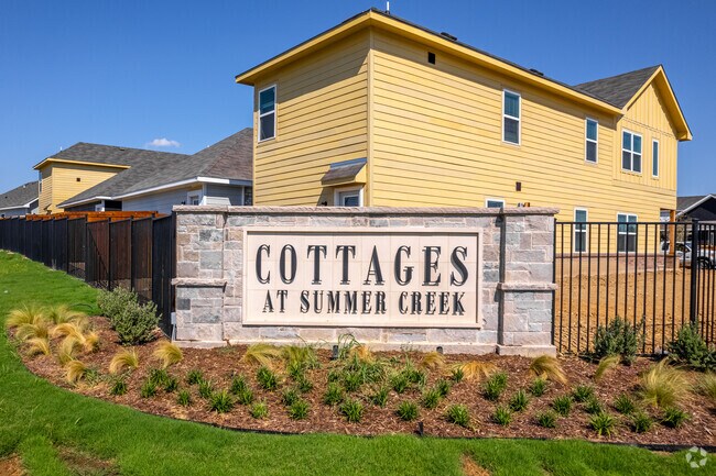 Building Photo - Cottages at Summer Creek