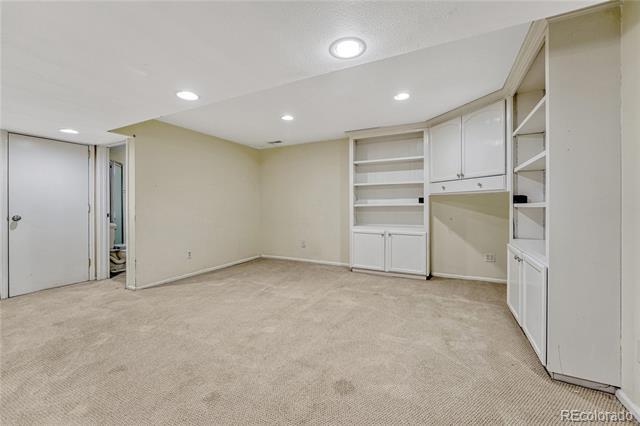 Building Photo - 7398 S Hudson Way