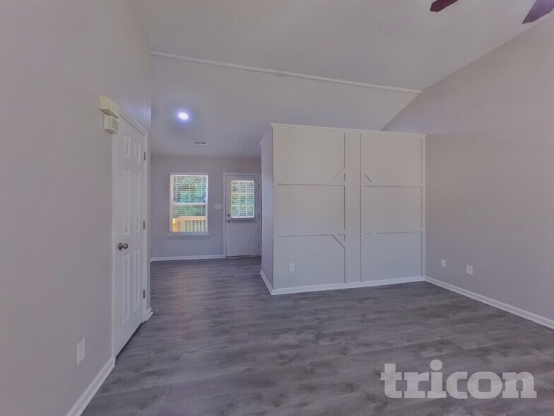 Building Photo - 2019 Slater Springs Dr