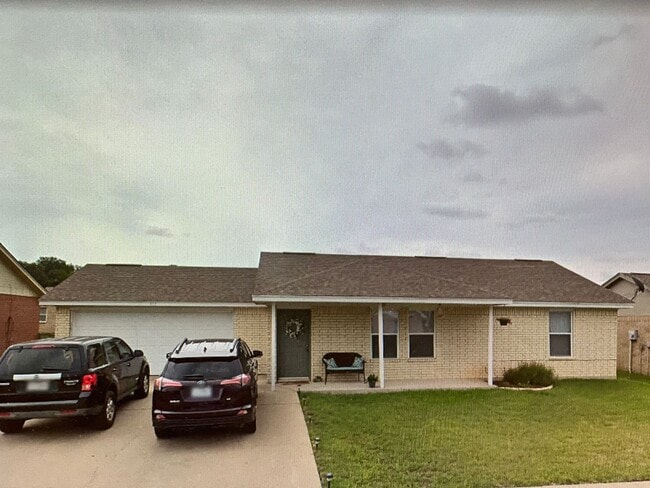 Building Photo - House For Lease In Old Granbury Estates 3 ...
