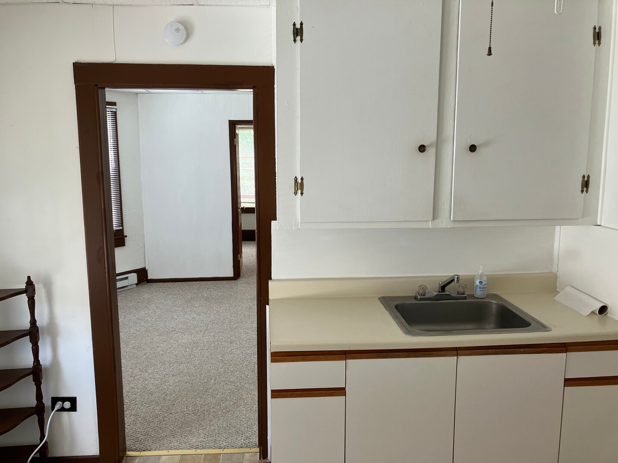 Kitchen - 1025 Willow St