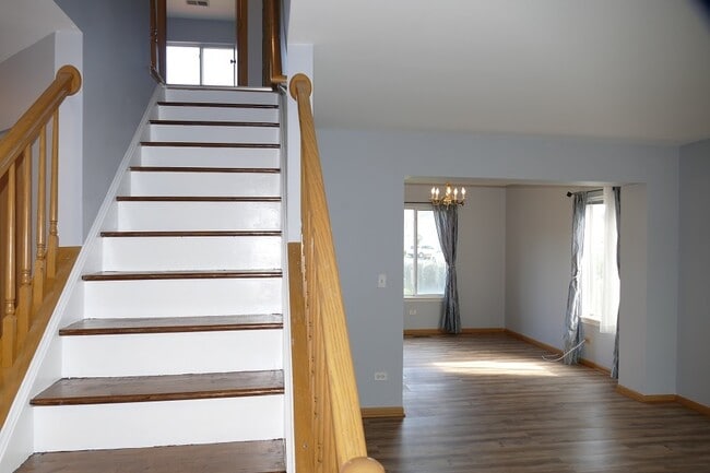 Building Photo - 2551 Smithfield Ln