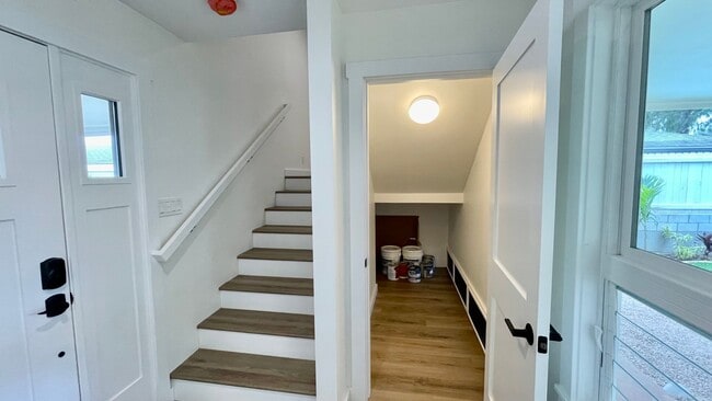 Building Photo - FULLY FURNISHED, STUNNING, BRAND NEW CONST...