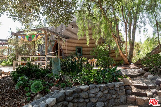 Building Photo - 20269 Croydon Ln