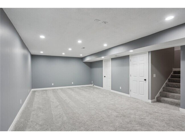Building Photo - 7108 184th St W