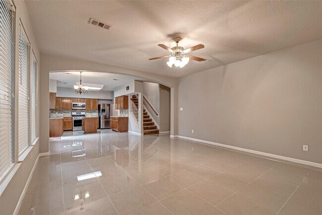 Building Photo - 2130 Autumn Fern Dr