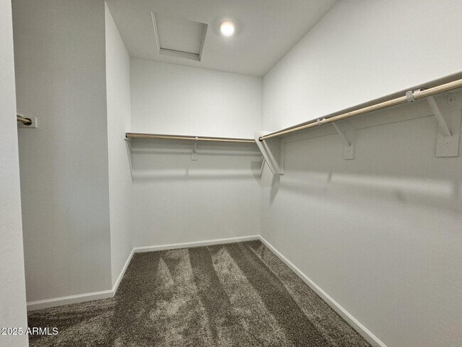 Building Photo - 35300 La Paz St