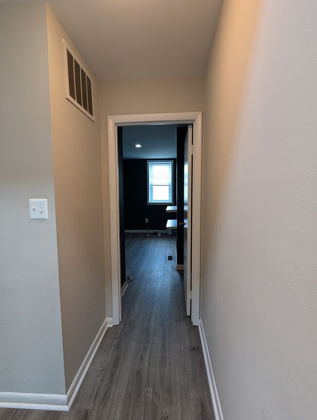 view into bedroom 2, top level - 205 Bates St NW