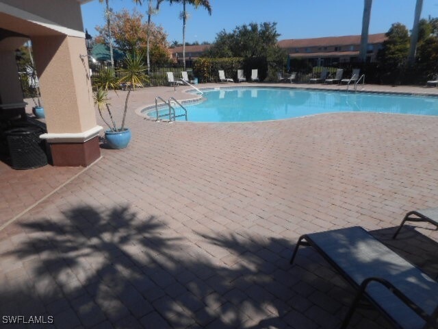 Building Photo - 17531 Cherry Ridge Ln