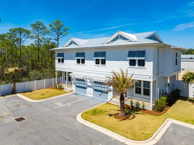 Building Photo - 520 S County Hwy 393