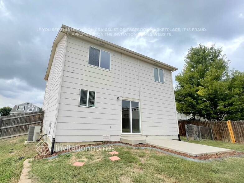 Building Photo - 1272 Ancestra Dr