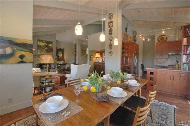 Building Photo - 17389 Gehricke Rd