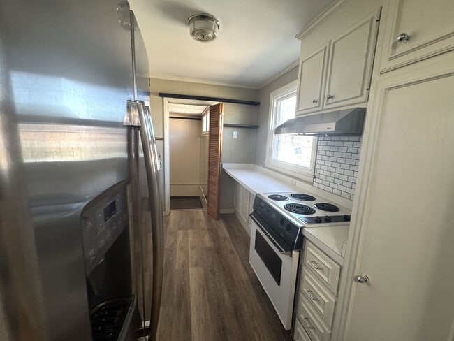 Building Photo - ***NEW PRICE*** Fantastic 3 Bedroom Home in Charlotte Park/West Nashville!