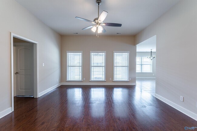 Building Photo - 115 Fields Pond Dr