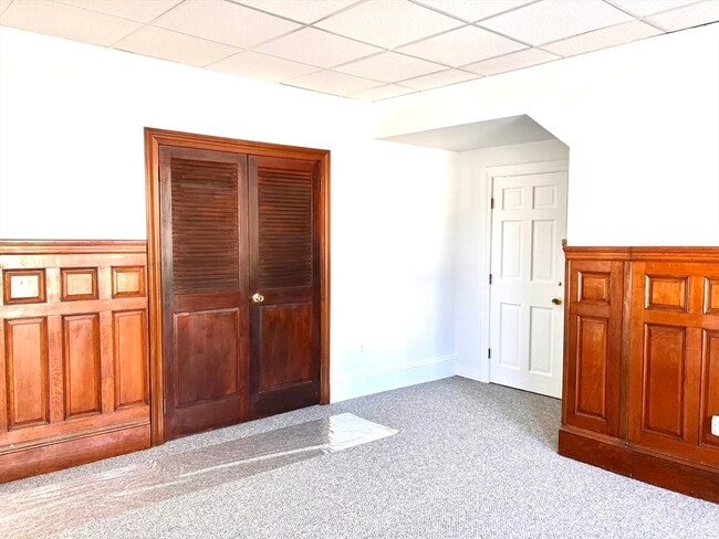 Building Photo - 444 Broadway