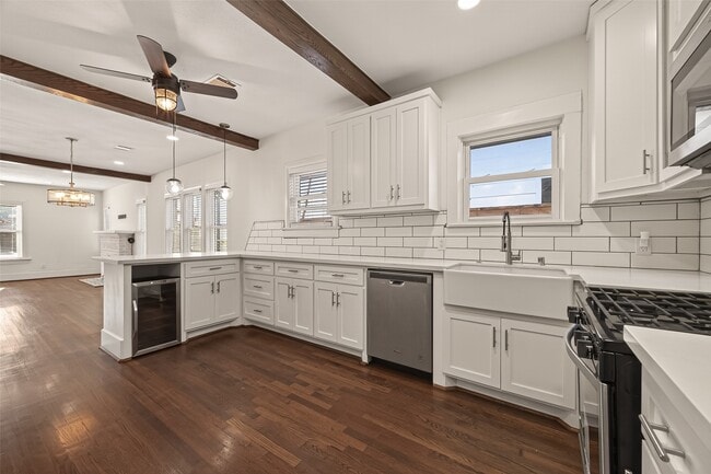 Building Photo - 2417 Ruth St