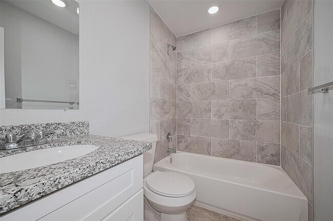 Building Photo - 6611 Bacher St