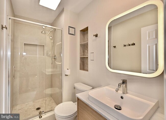 Building Photo - 10231 Arizona Cir
