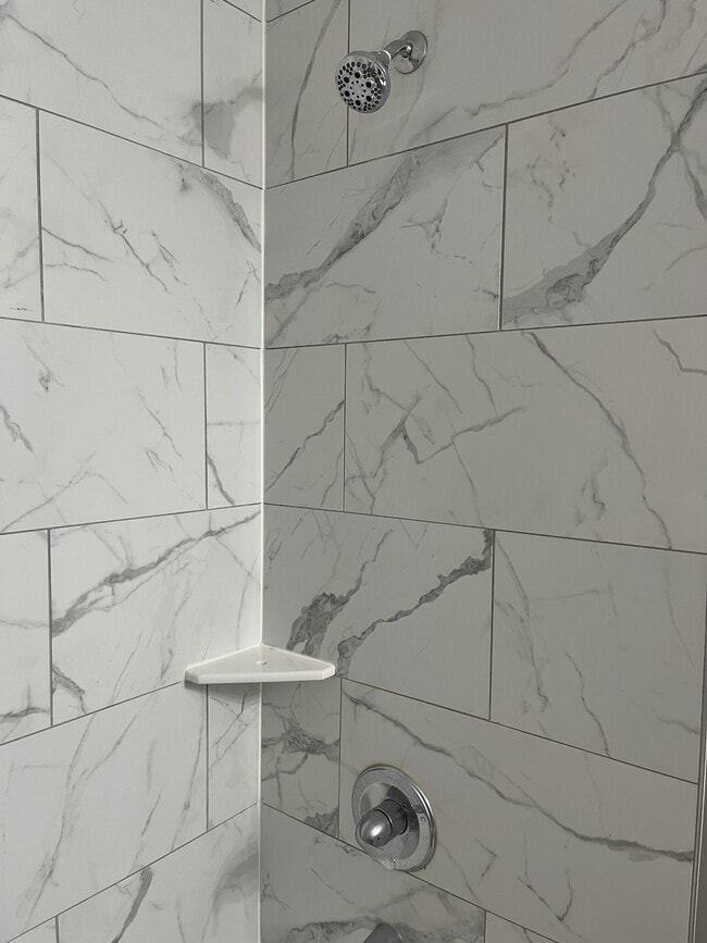 Building Photo - 77 Emanuel Ct