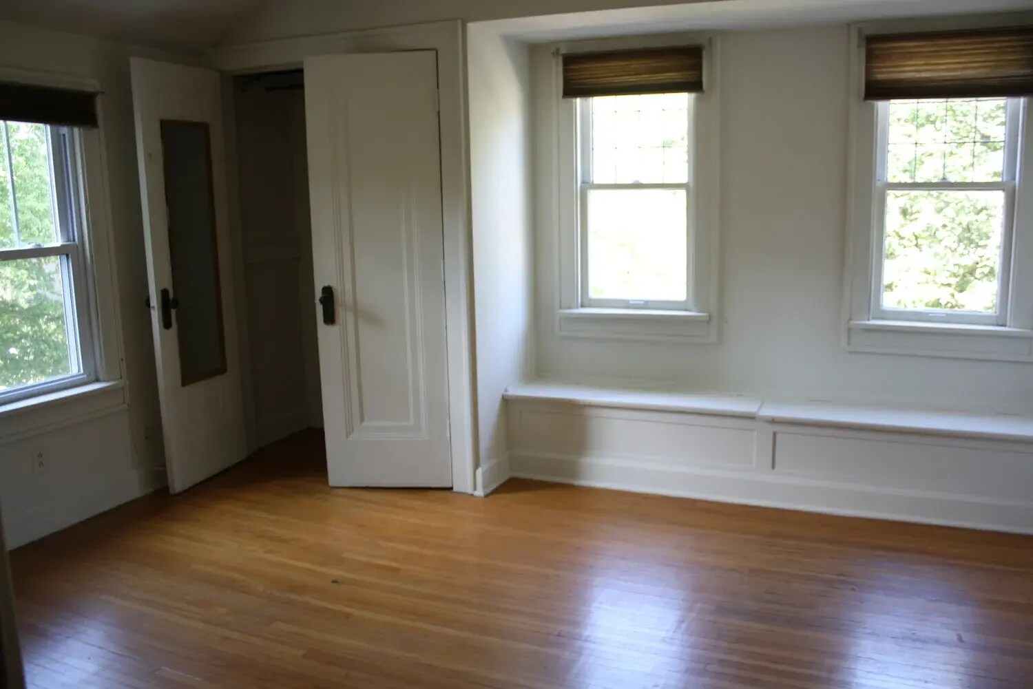 Building Photo - 519 S Fess Ave