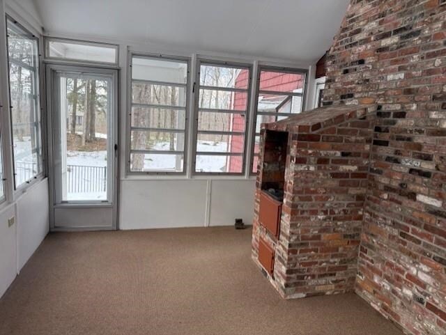 Building Photo - 326 Old Main St