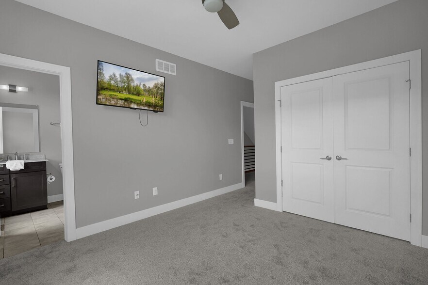 Bedroom 2 - 754 N 6th St