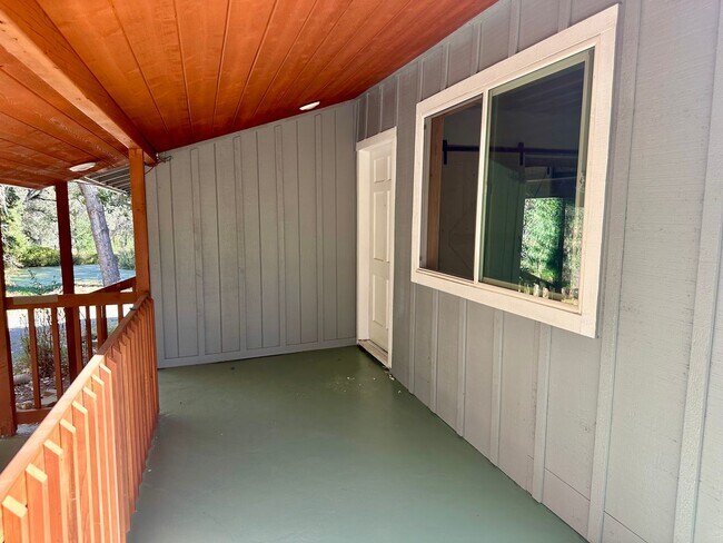 Building Photo - Stunning Renovated 2 Bedroom 2 Bathroom Farm House on 8 Acres