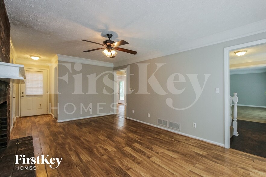 Building Photo - 6936 Deshon Ridge Dr