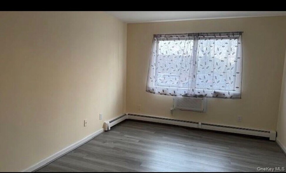 Building Photo - 78 Inwood Rd