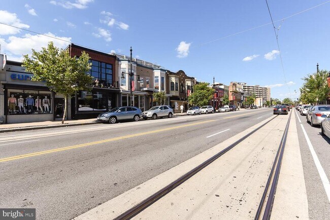 Building Photo - 2031 Benning Rd NE