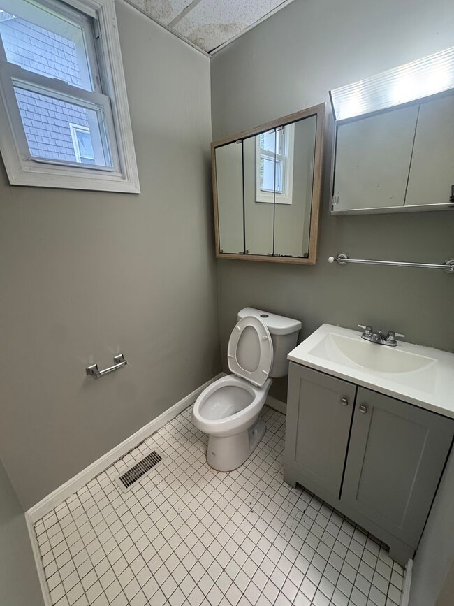 Building Photo - 4028 Belle Grove Rd
