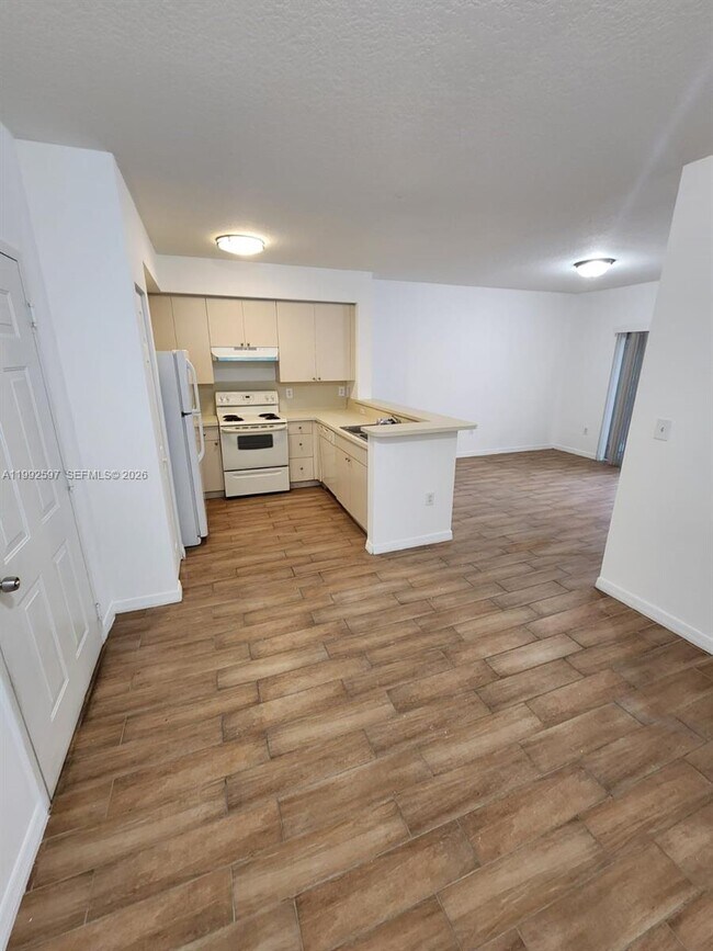 Building Photo - 11060 SW 196th St